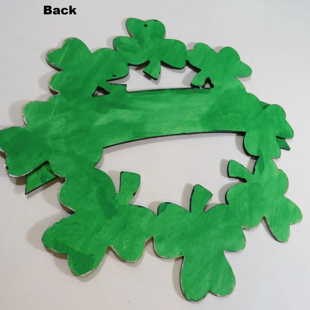 St Patrick's Day party items (suspenders, tie, wall décor & invitations)